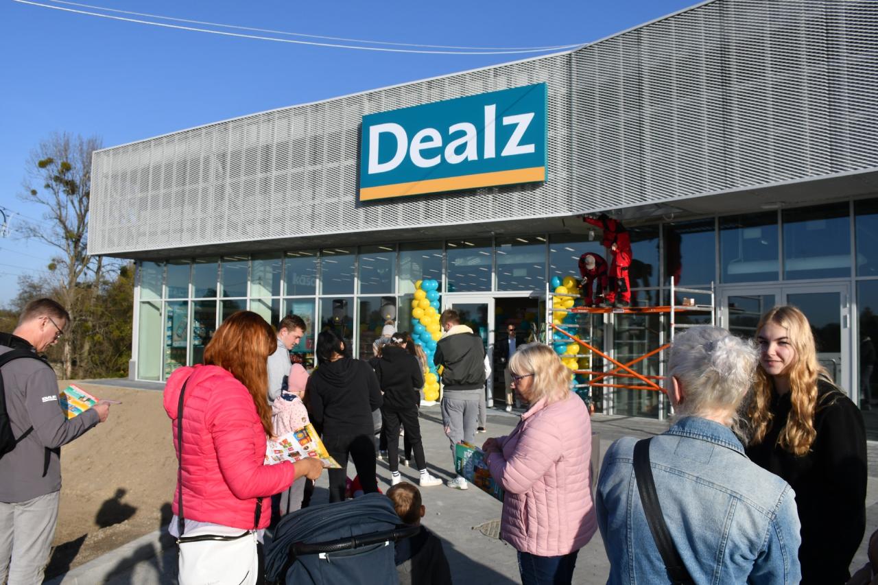 W poniedziałek, 31 października został otwarty nowy sklep Dealz w Mikołowie! Sklep znajduje się w KP Park przy ulicy Gliwickiej 34. 34
