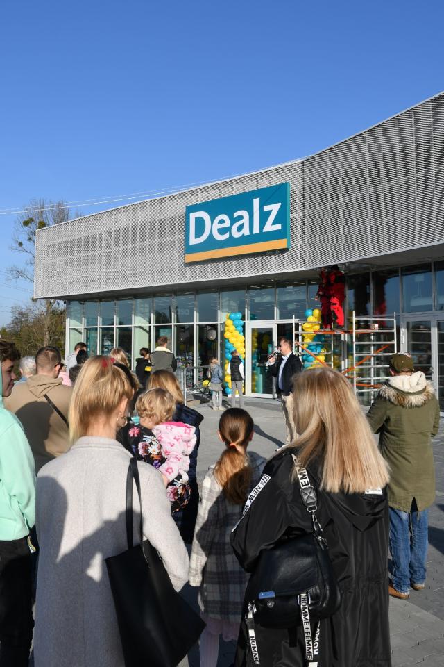 W poniedziałek, 31 października został otwarty nowy sklep Dealz w Mikołowie! Sklep znajduje się w KP Park przy ulicy Gliwickiej 34. 36