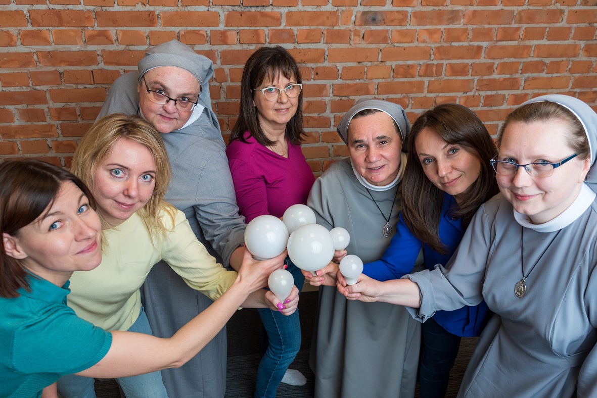 Wesprzyj zbiórkę i "zaświeć światło" w Centrum Rodziny w Katowicach!