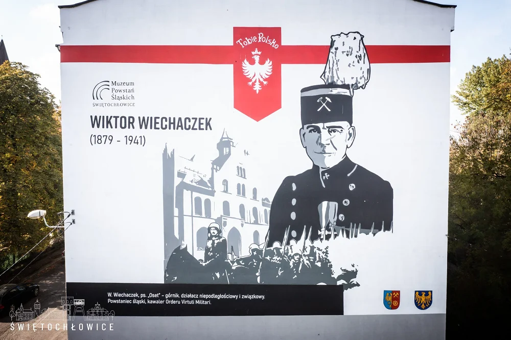 Odsłonięto mural z wizerunkiem Wiktora Wiechaczka