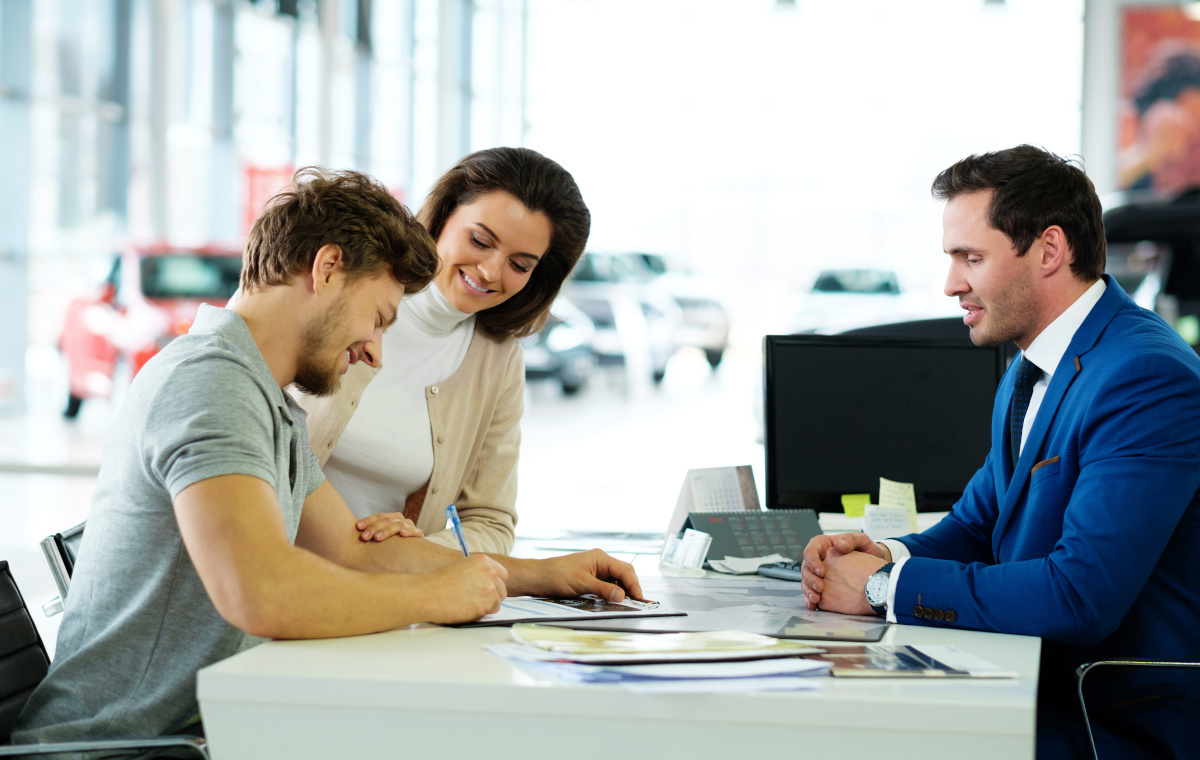 Nowy samochód nie musi być drogi. Poznaj leasing – to rozwiązanie pokochali przedsiębiorcy