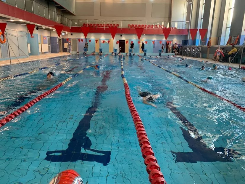 Sztafeta Pływacka "Kochana"