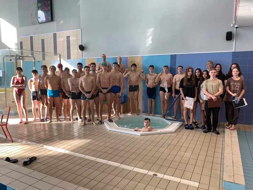 Sztafeta Pływacka "Kochana"