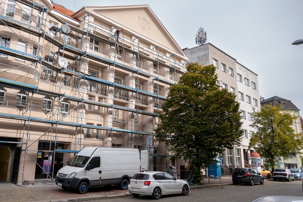 Kino Roma odzyskuje dawny blask. Zobaczcie pierwsze efekty wykonanych prac!