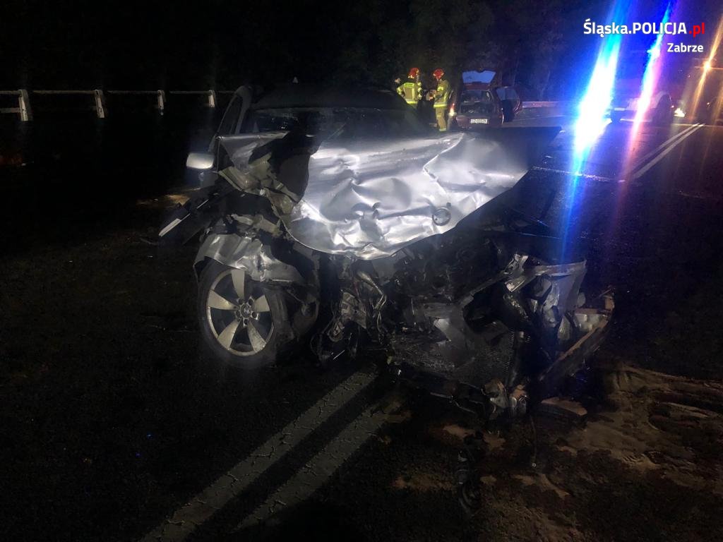 Groźny wypadek na DK88. Trzy osoby poszkodowane