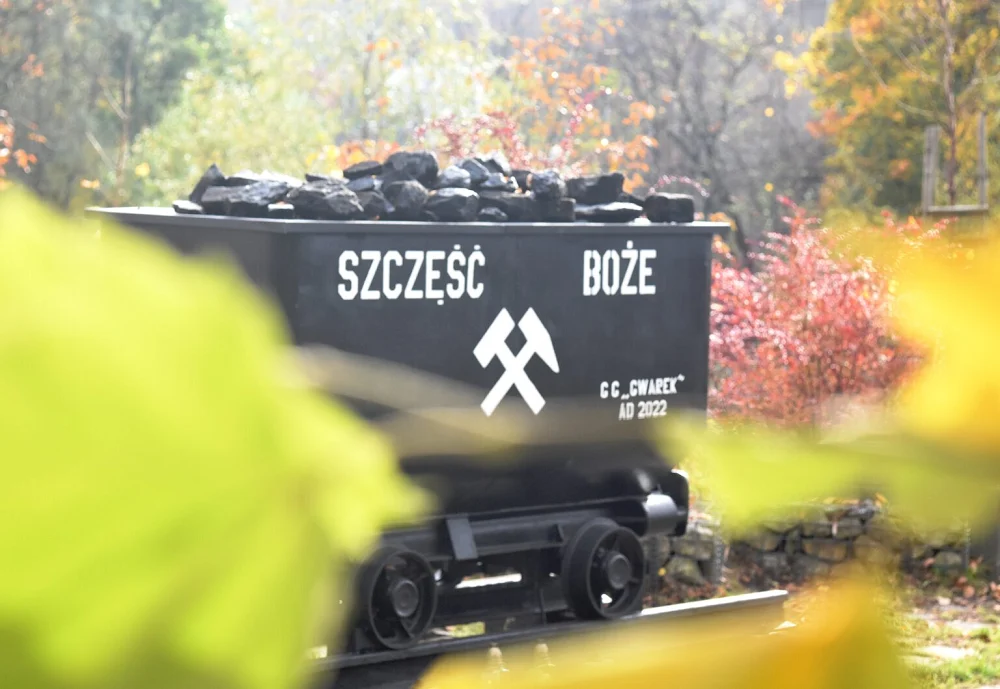 W Zabrzu-Rokitnicy odsłonięto symbol górniczy