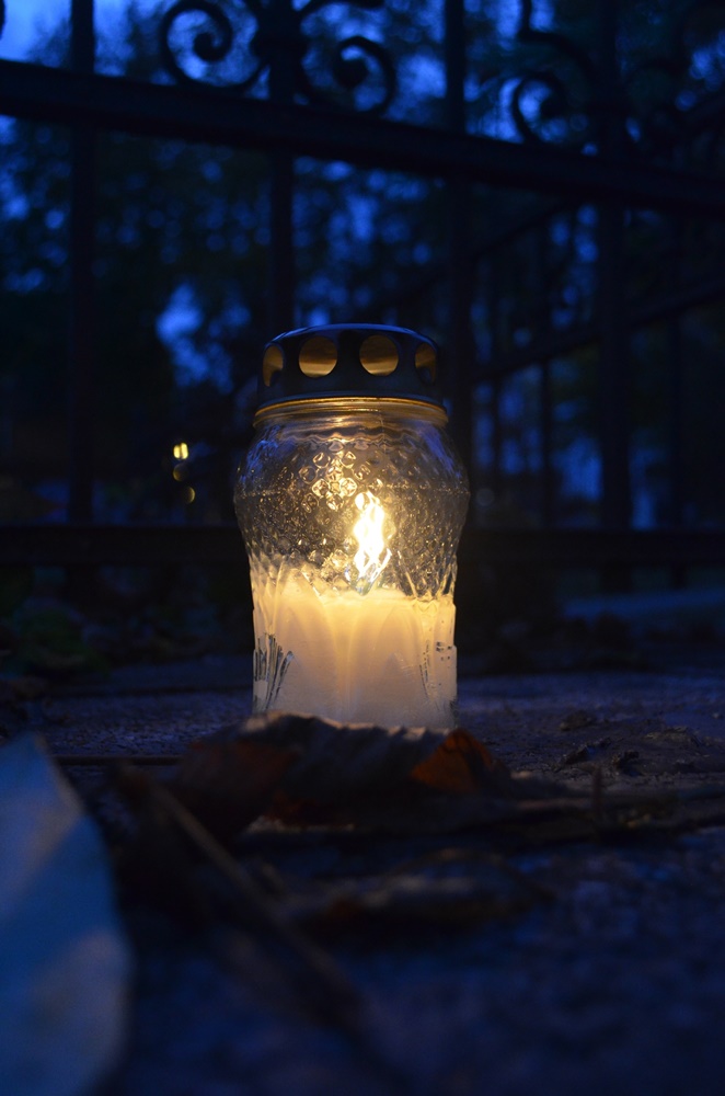 Wszystkich Świętych 1