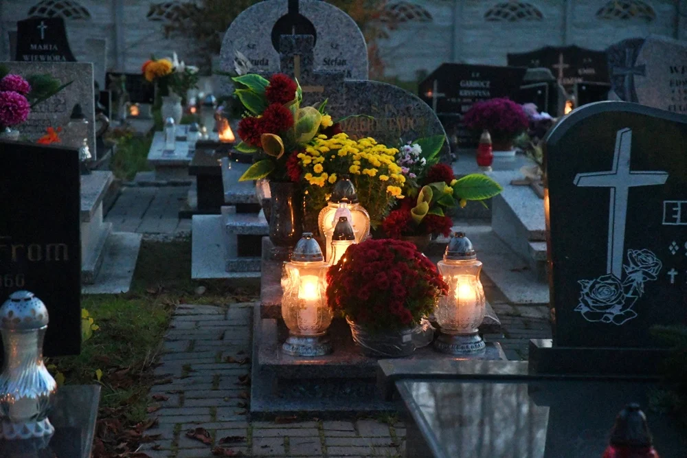 Wszystkich Świętych 37