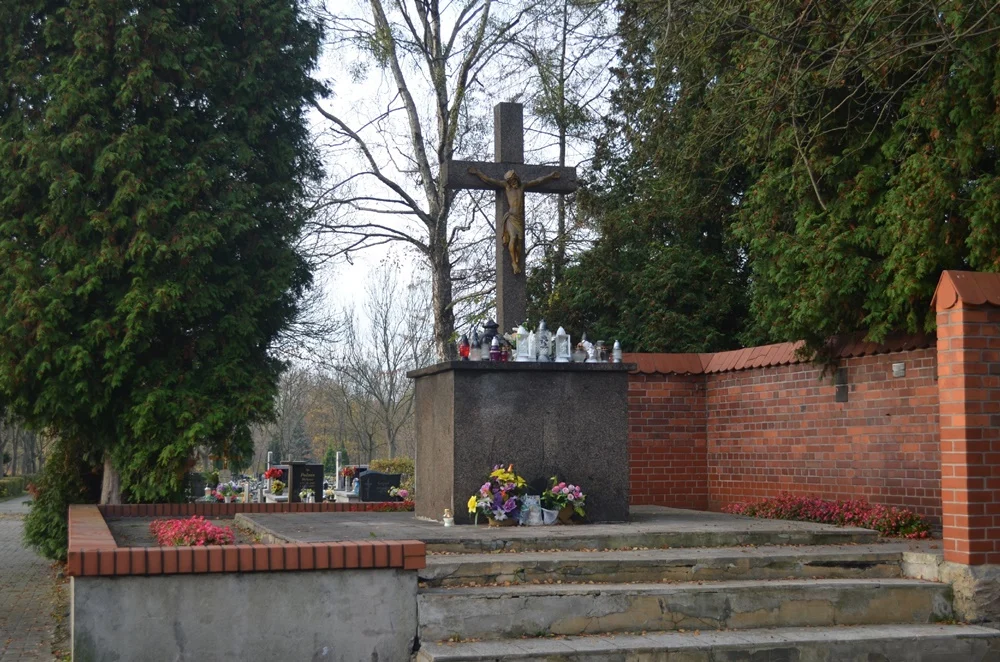 Wszystkich Świętych 43