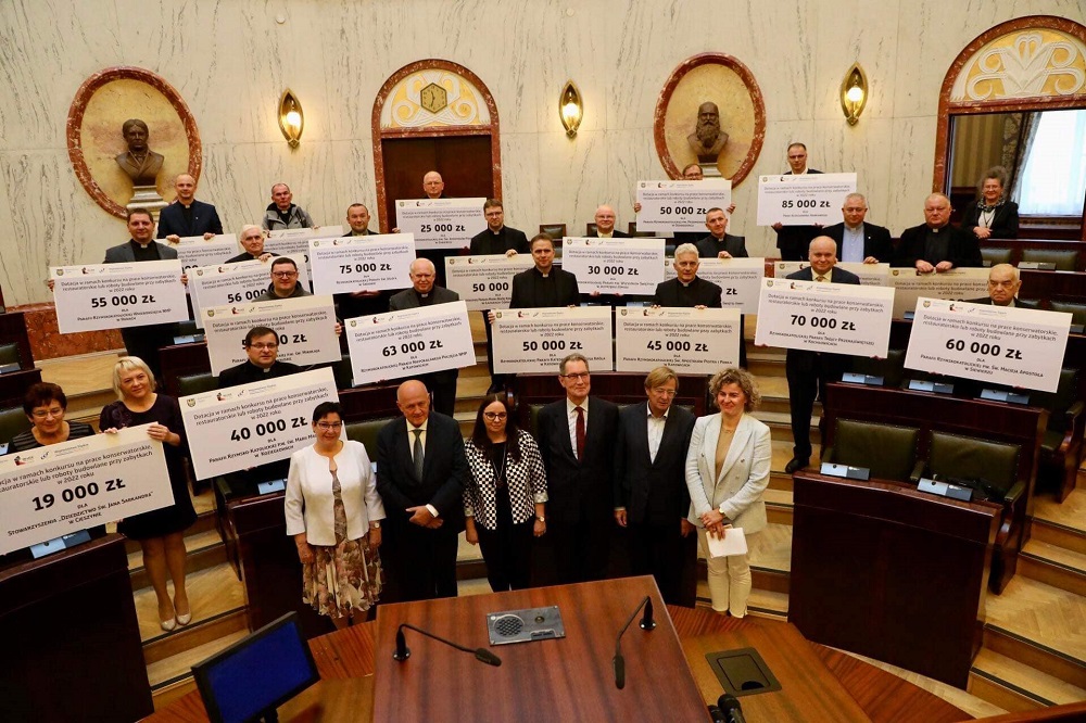 2 mln zł na ochronę zabytków w regionie. Parafia w Kochłowicach z dofinansowaniem