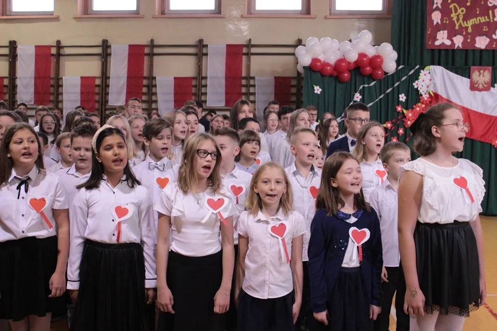 Szkoła Podstawowa nr 18 wzięła udział w konkursie „Do Hymnu!”