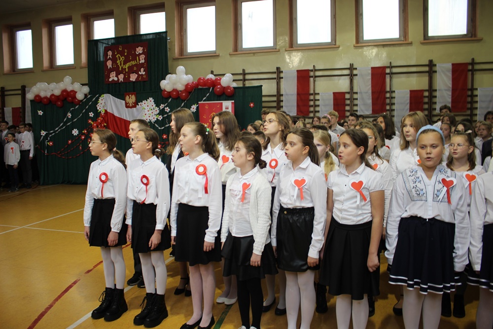 Szkoła Podstawowa nr 18 wzięła udział w konkursie „Do Hymnu!”