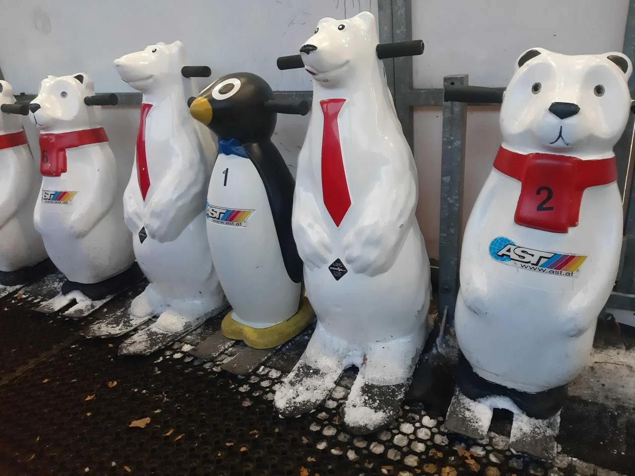 Ruda Śląska: Już jutro wielkie otwarcie lodowiska na Burloch Arenie