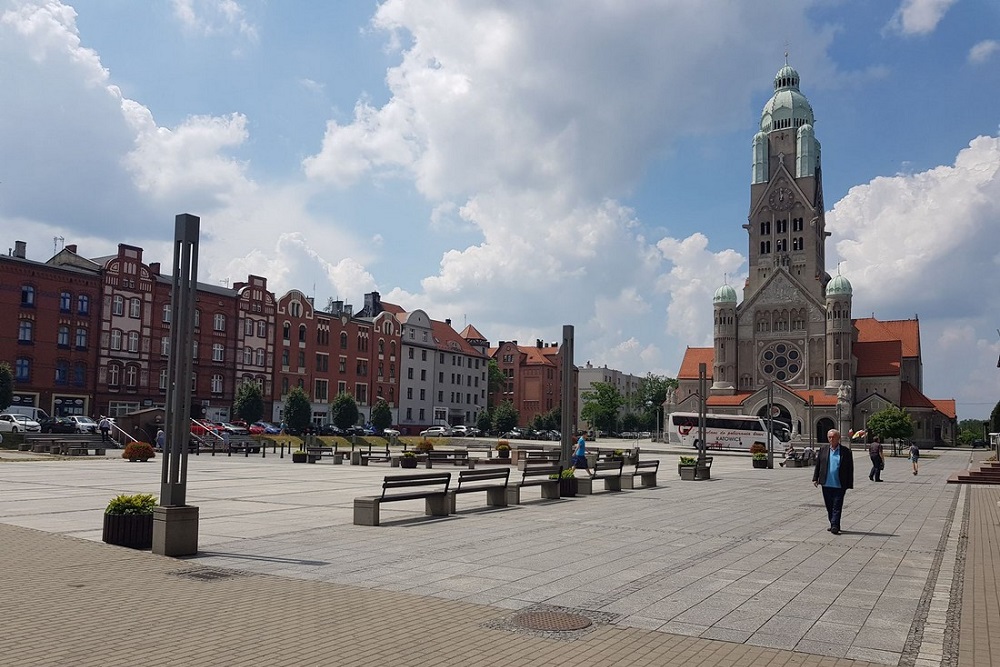 Rynek w Rudzie Śląskiej przestanie być betonową, nudną patelnią? Jest na to szansa