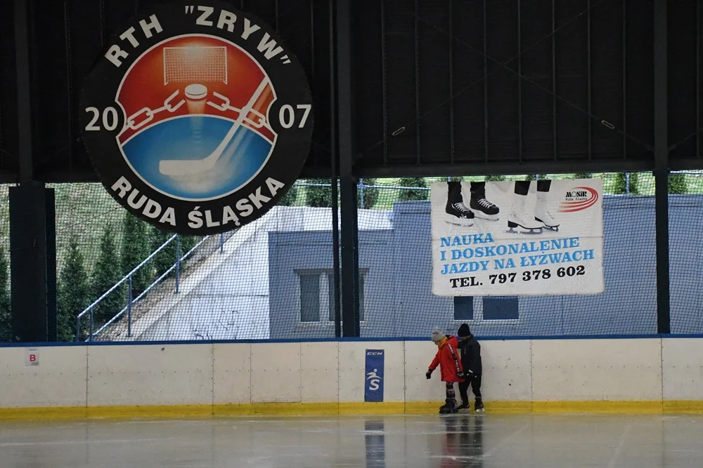 Otwarcie lodowiska na Burloch Arenie 9