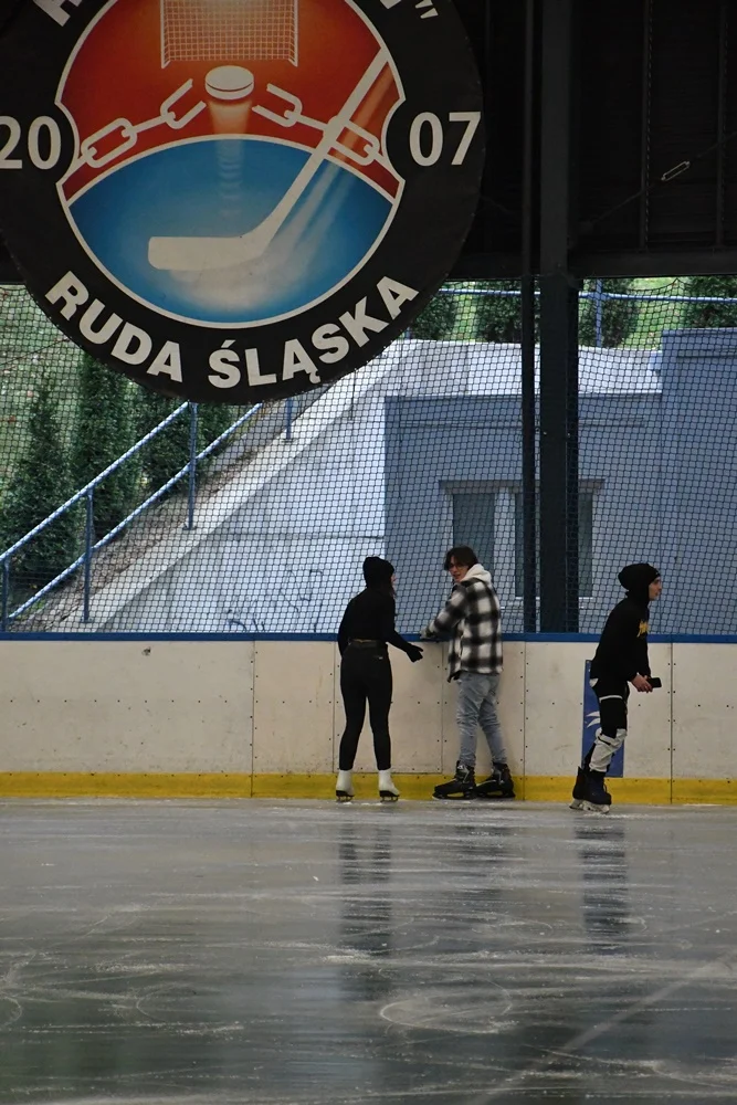 Otwarcie lodowiska na Burloch Arenie 15