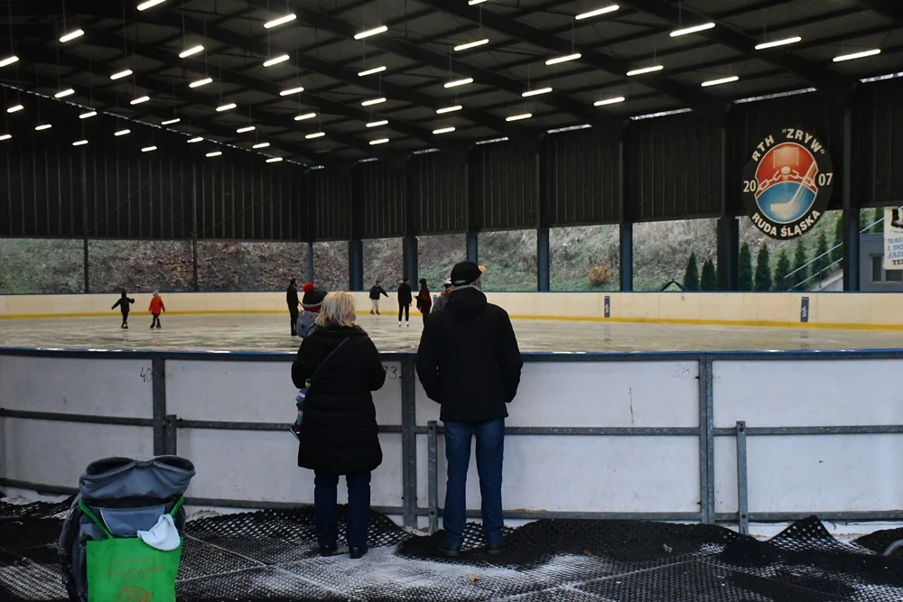 Otwarcie lodowiska na Burloch Arenie 23