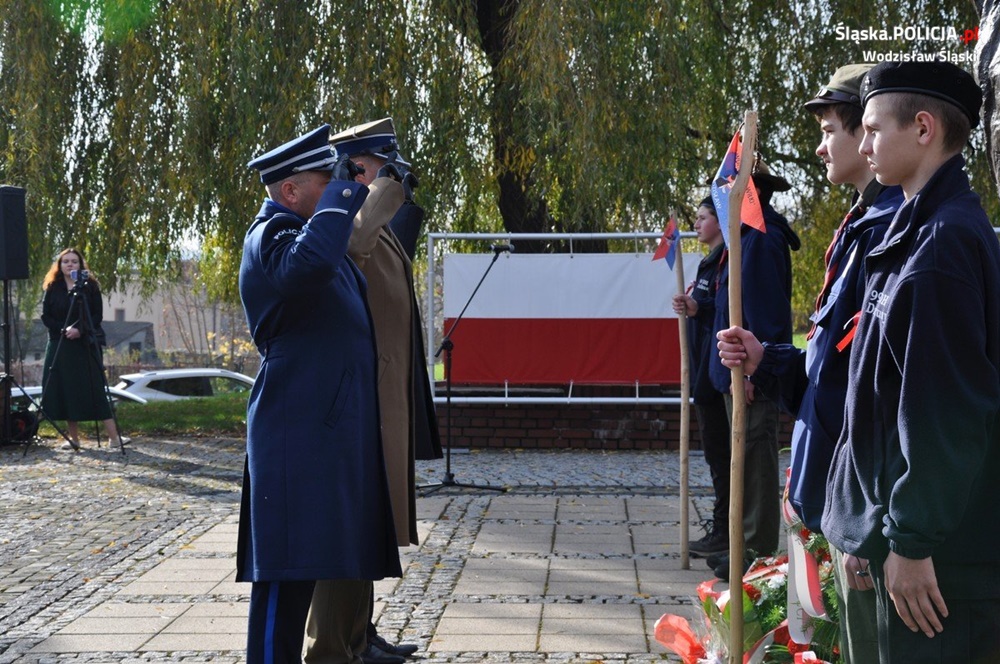Obchody Narodowego Święta Niepodległości z udziałem Komendanta wodzisławskiej Policji
