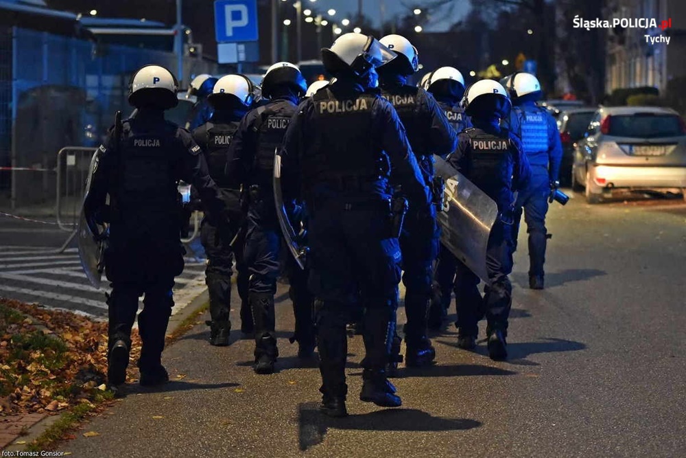 Policjanci zabezpieczali mecz GKS Tychy i Ruch Chorzów. Czy wszystko poszło dobrze?