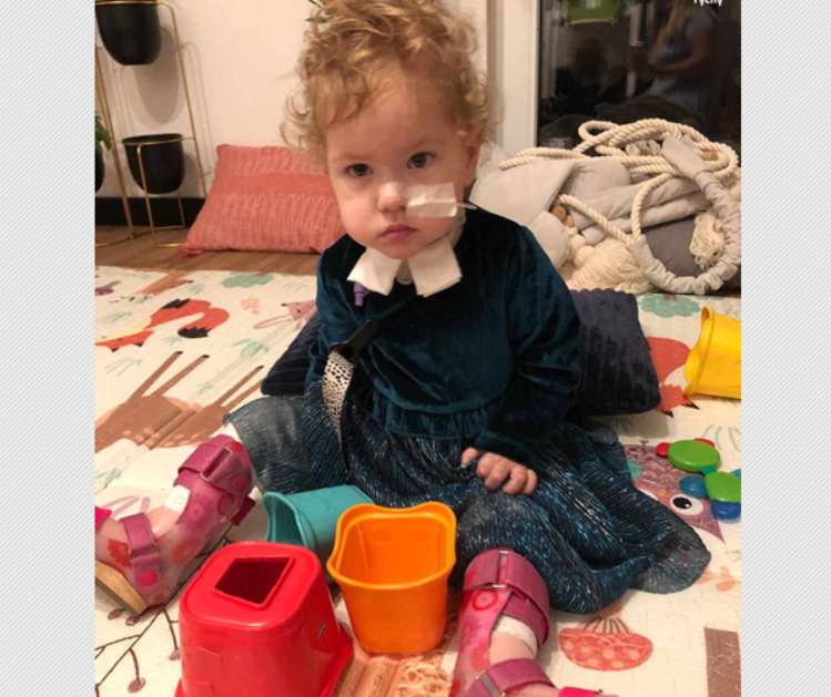 Córka tyskiego policjanta potrzebuje naszej pomocy! Trwa zbiórka na małą Zuzię