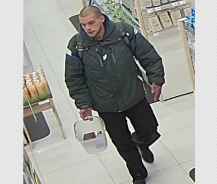 Wiesz coś o kradzieży lub rozpoznajesz mężczyznę? Powiadom Policję!