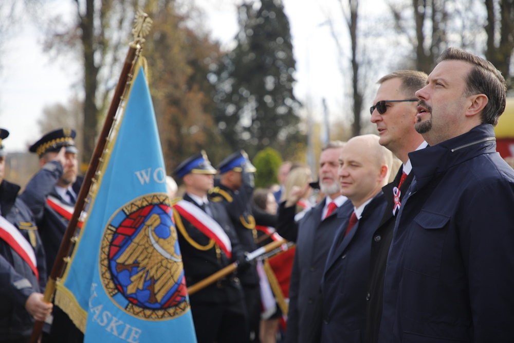 Obchody 11 listopada w Siemianowicach Śląskich. Razem śpiewali Hymn Polski