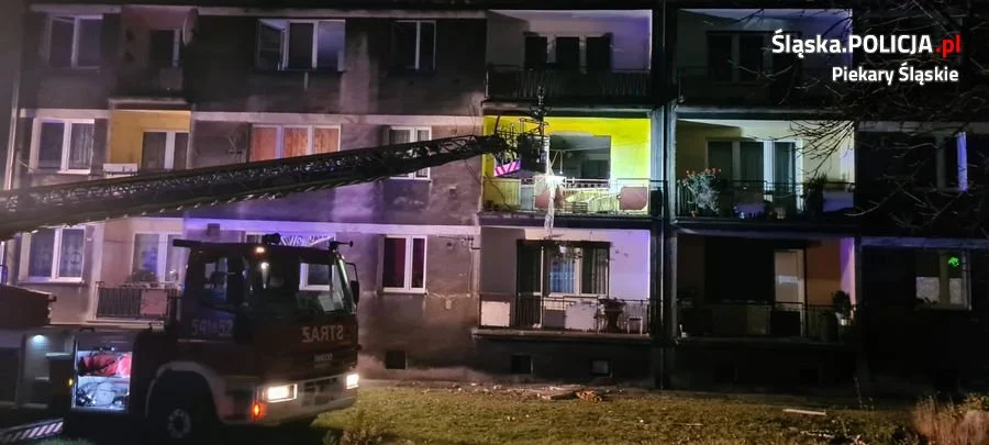 W Piekarach Śląskich doszło do wybuchu w mieszkaniu! Poszkodowani trafili do szpitala