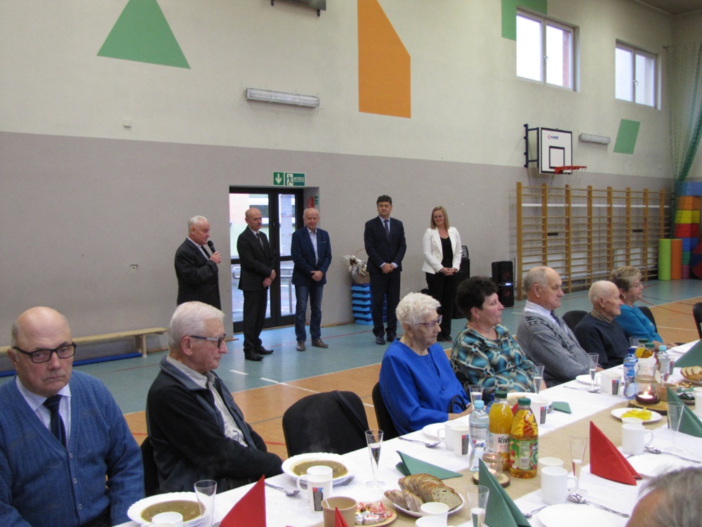 Dzień Seniora w Orzeszu Mościskach. Uroczyste spotkanie z władzą miasta