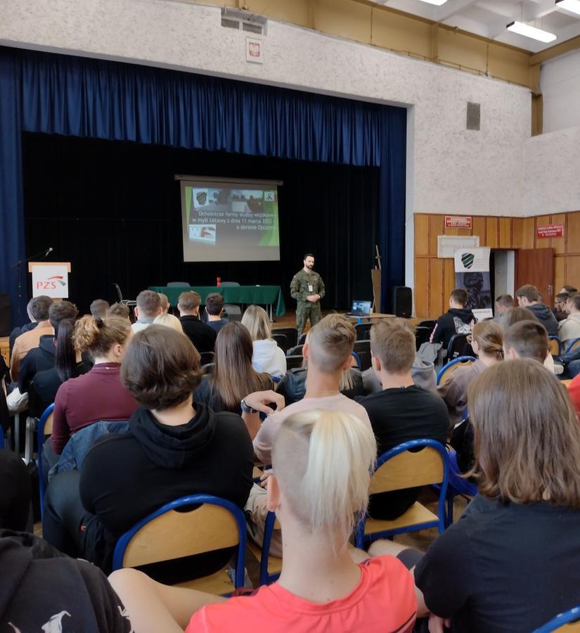 Dobrowolna zasadnicza służba wojskowa. Spotkanie w ramach projektu