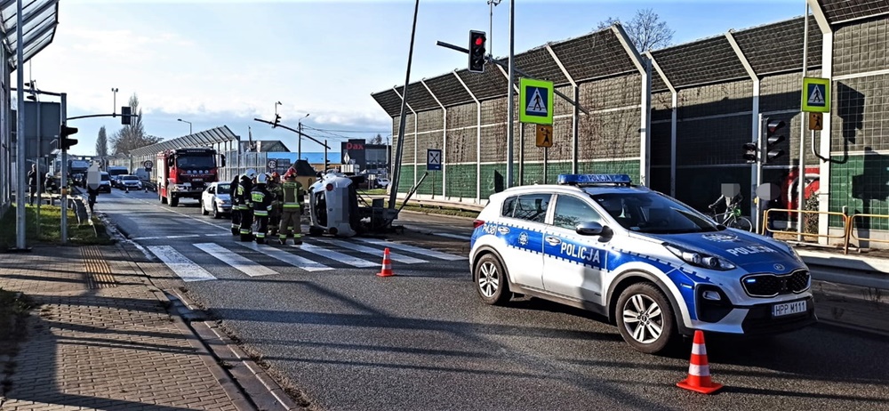 1500 zł i 15 punktów karnych. Kolizja na orzeskim skrzyżowaniu