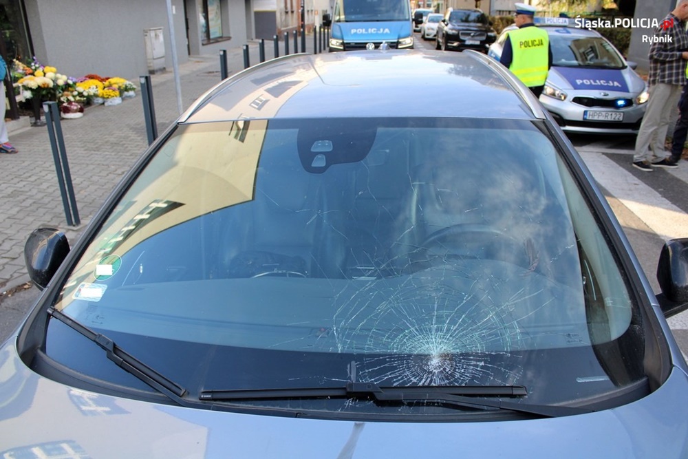 62-latek potrącił kobietę na przejściu dla pieszych. Policjanci apelują o ostrożność!