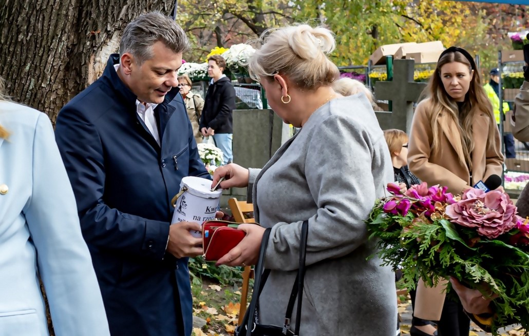 Za nami tradycyjne kwesty na bytomskich cmentarzach