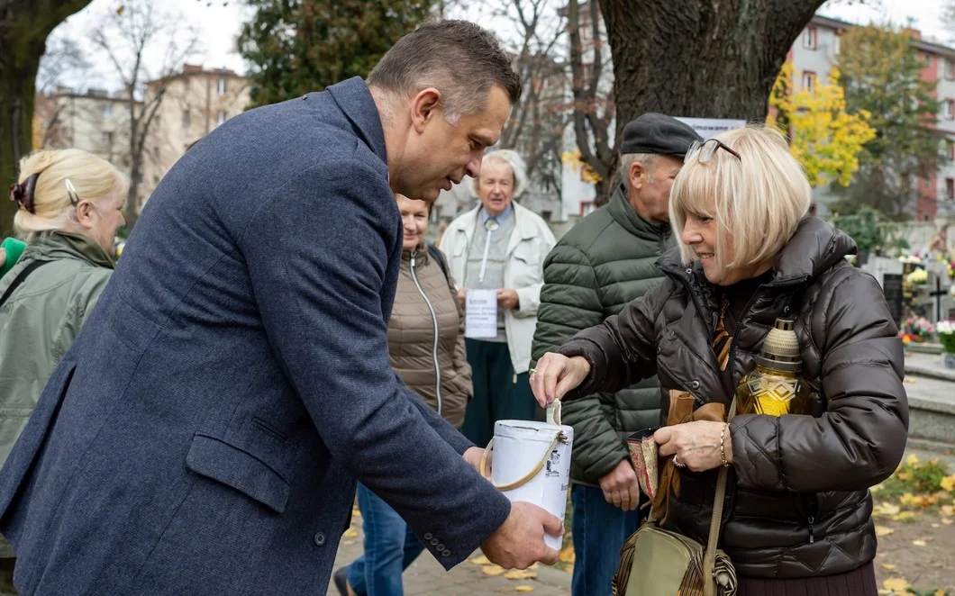 Za nami tradycyjne kwesty na bytomskich cmentarzach