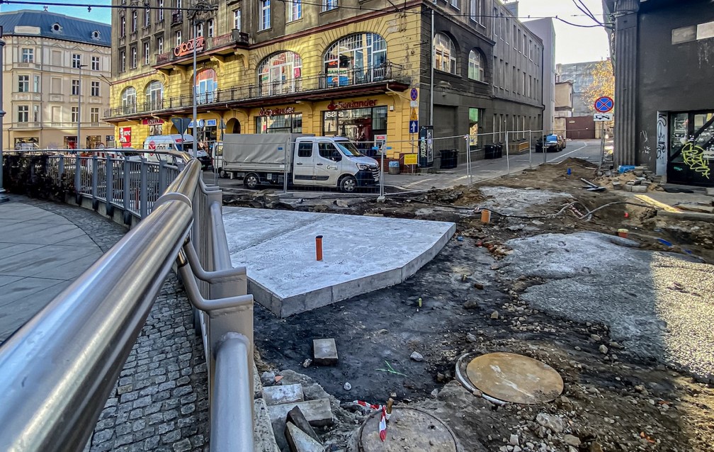 Od 12 listopada kolejne zmiany w organizacji ruchu związane z przebudową ul. Piekarskiej