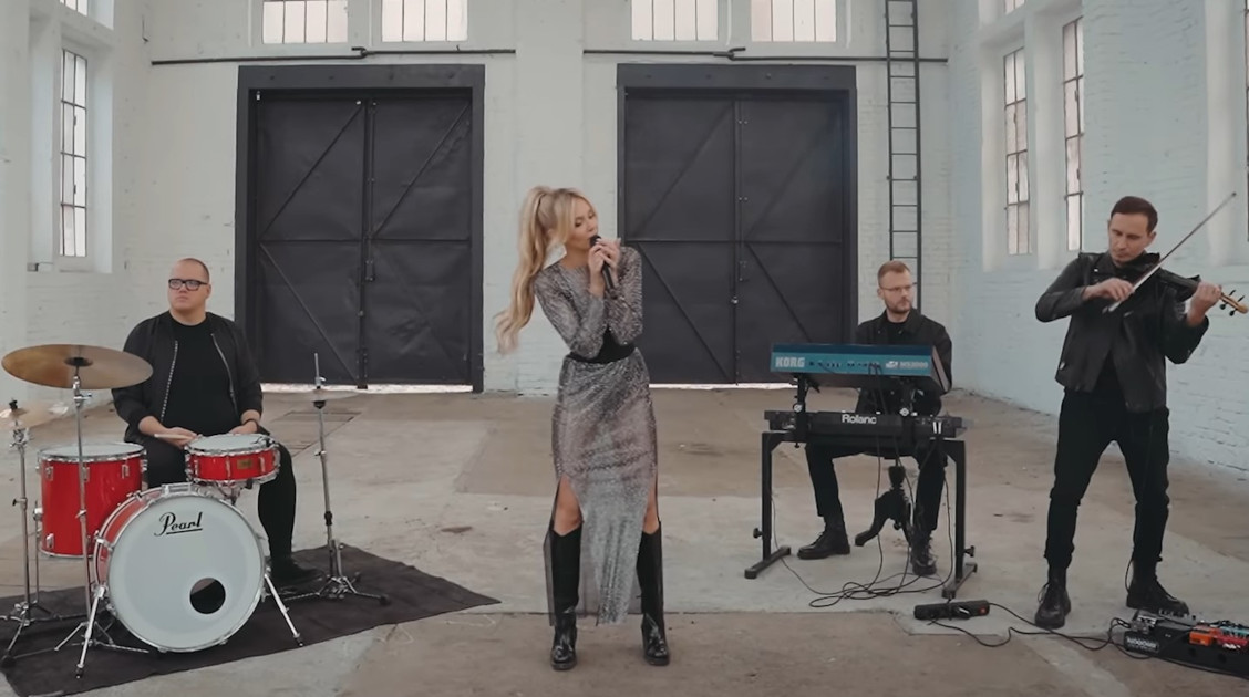 Nowy teledysk Kasi Moś. To juz trzeci singiel z najnowszej płyty „Kasia Moś Karin Stanek"