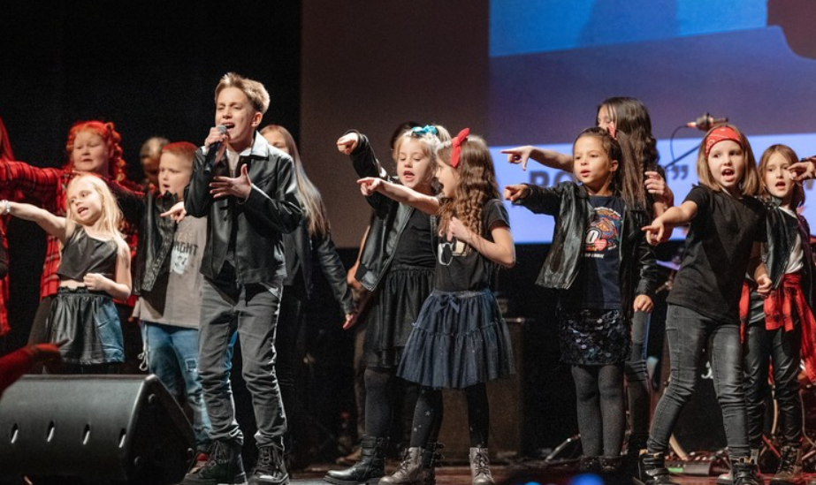 Artystycznie dla Hospicjum z rekordową kwotą. Udało zebrać się prawie 12 tys. zł