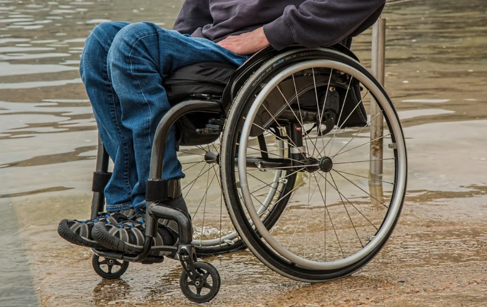 Ruszył nabór wniosków do programu „Asystent osobisty osoby niepełnosprawnej” na 2023 rok