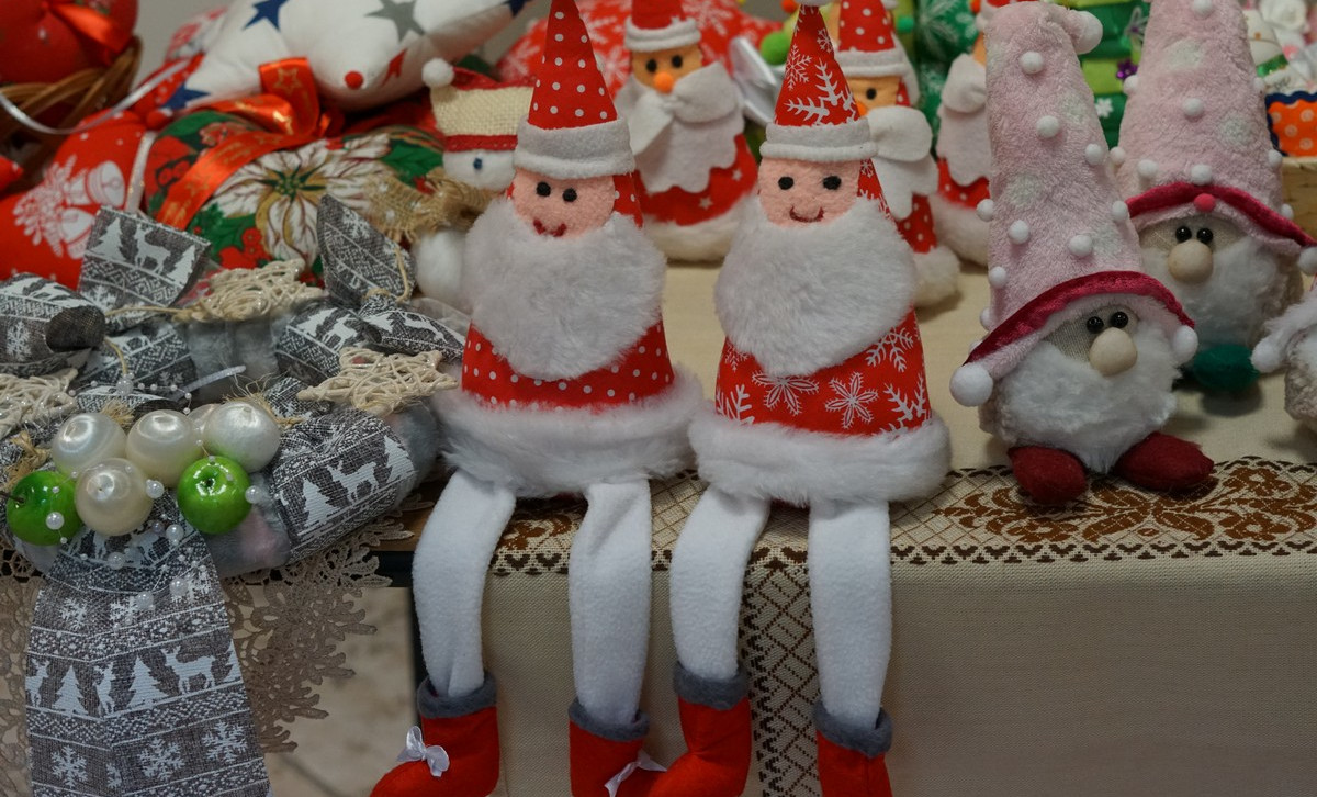 Jarmark Bożonarodzeniowy na mikołowskim rynku już 2-3 grudnia. MDK Mikołów z masą atrakcji