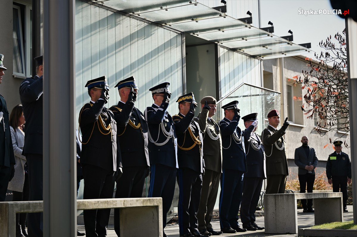 Oddali hołd zmarłym, zasłużonym obywatelom regionu