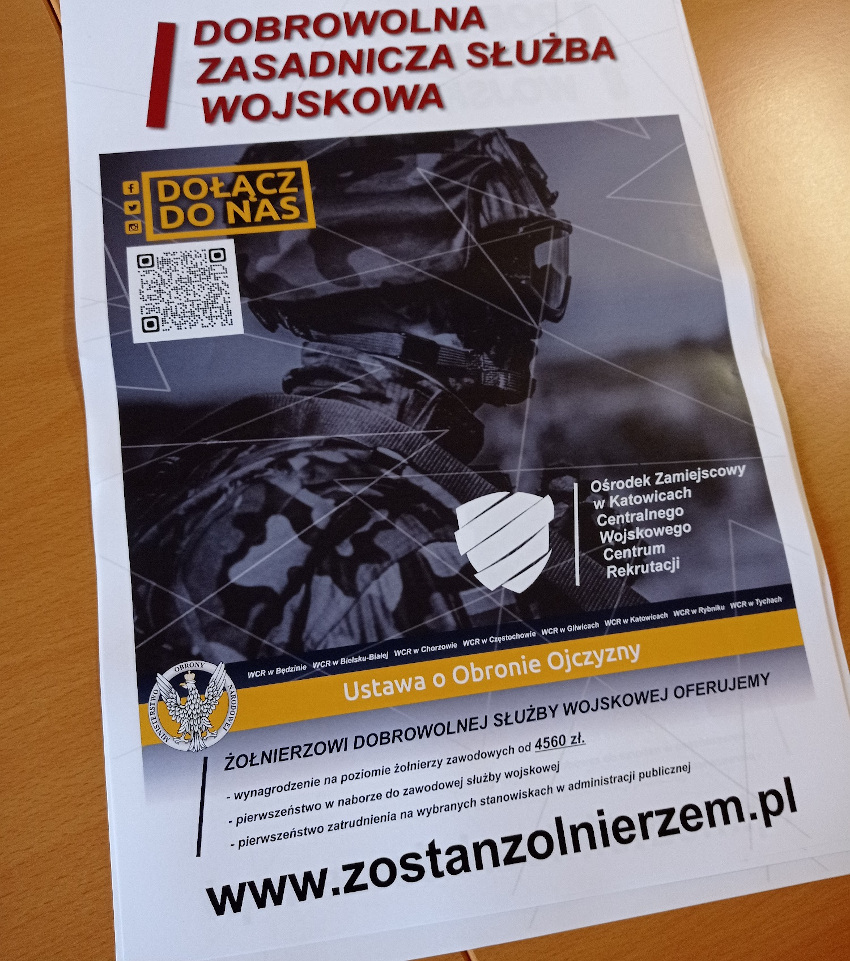 Wojskowe autobusy w katowickim PKM