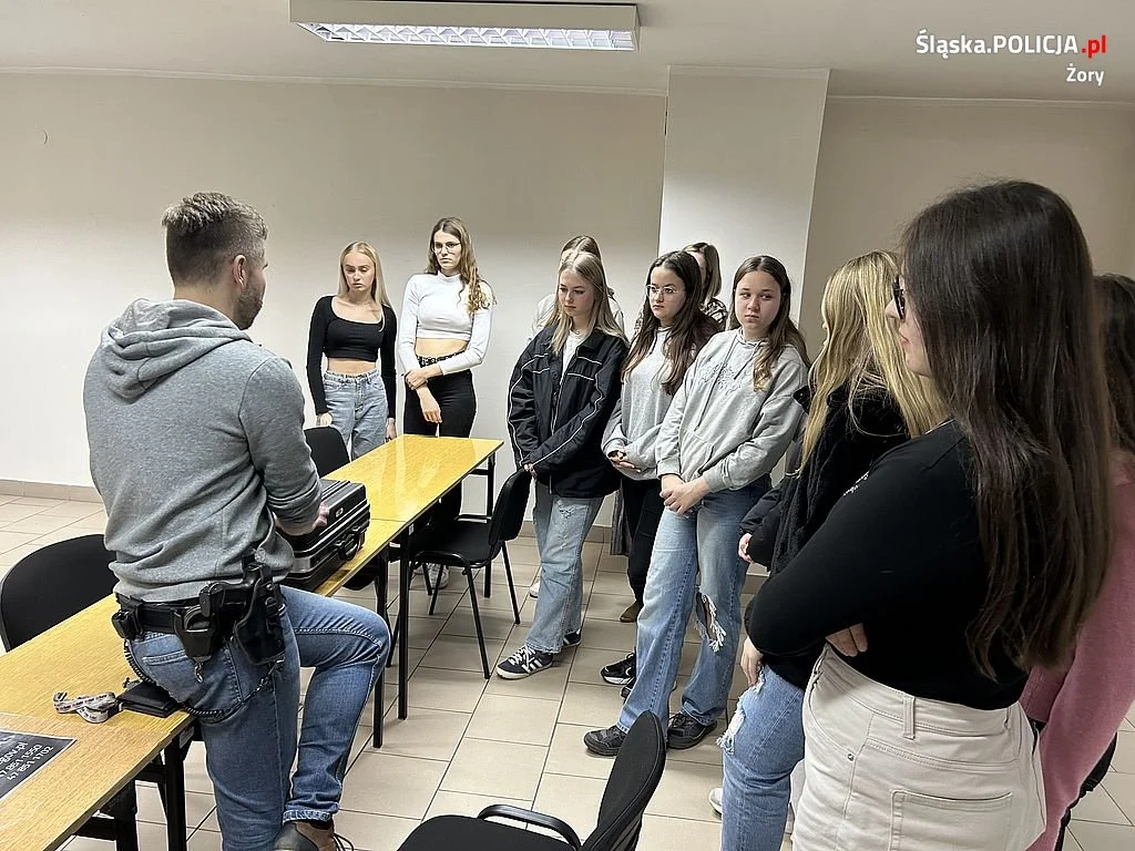 Technik kryminalistyki, a sztuka właściwego zabezpieczania śladów 5