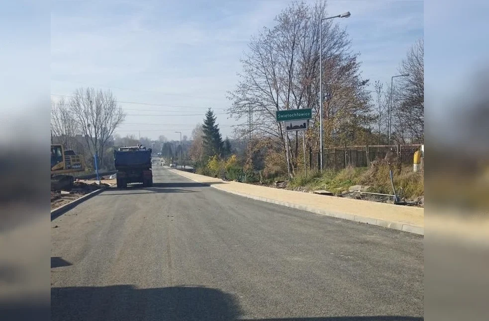 Dobiegła końca wymiana nawierzchni jezdni na odcinku ul. Łagiewnickiej