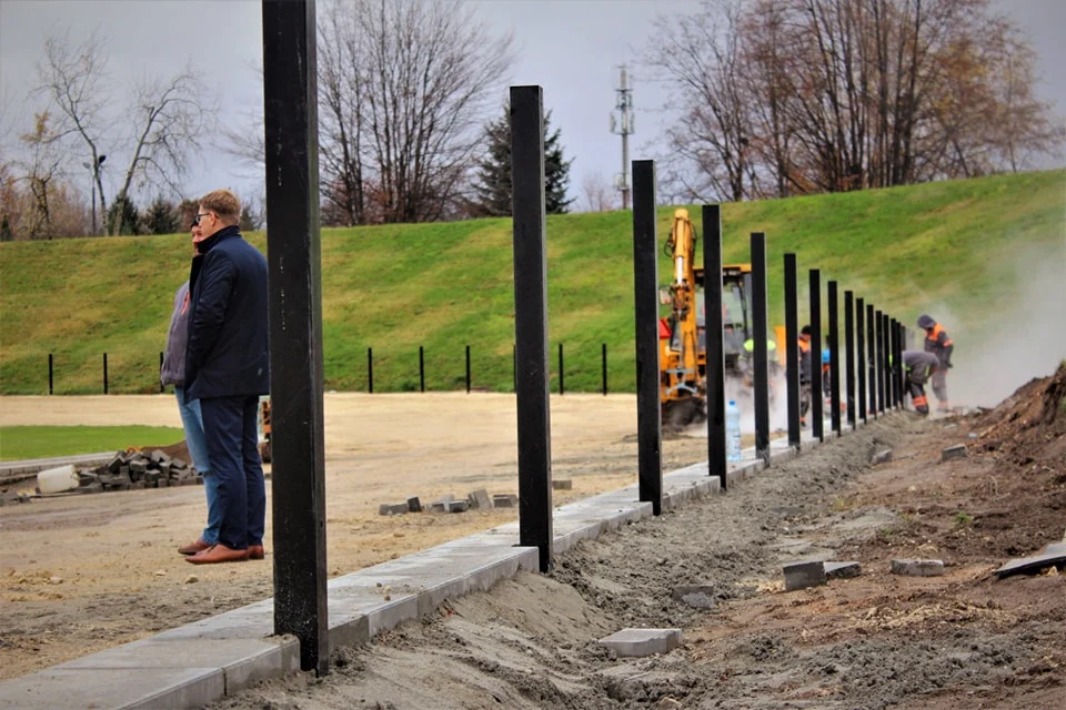 Jak idą prace na torze żużlowym?