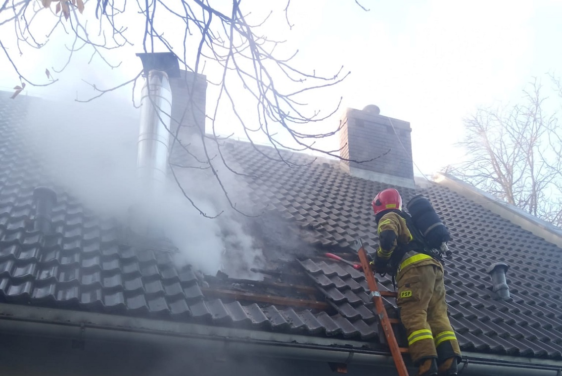 Pożar restauracji przy ul. Wolności. Ewakuowano dwie osoby