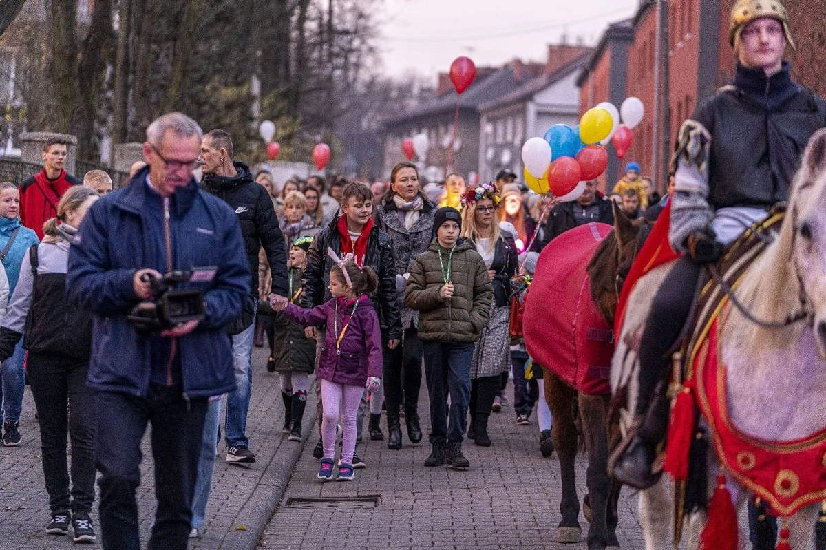 Już po raz 13 przez Rokitnicę przeszedł barwny korowód z okazji Dnia św. Marcina [ZDJĘCIA]