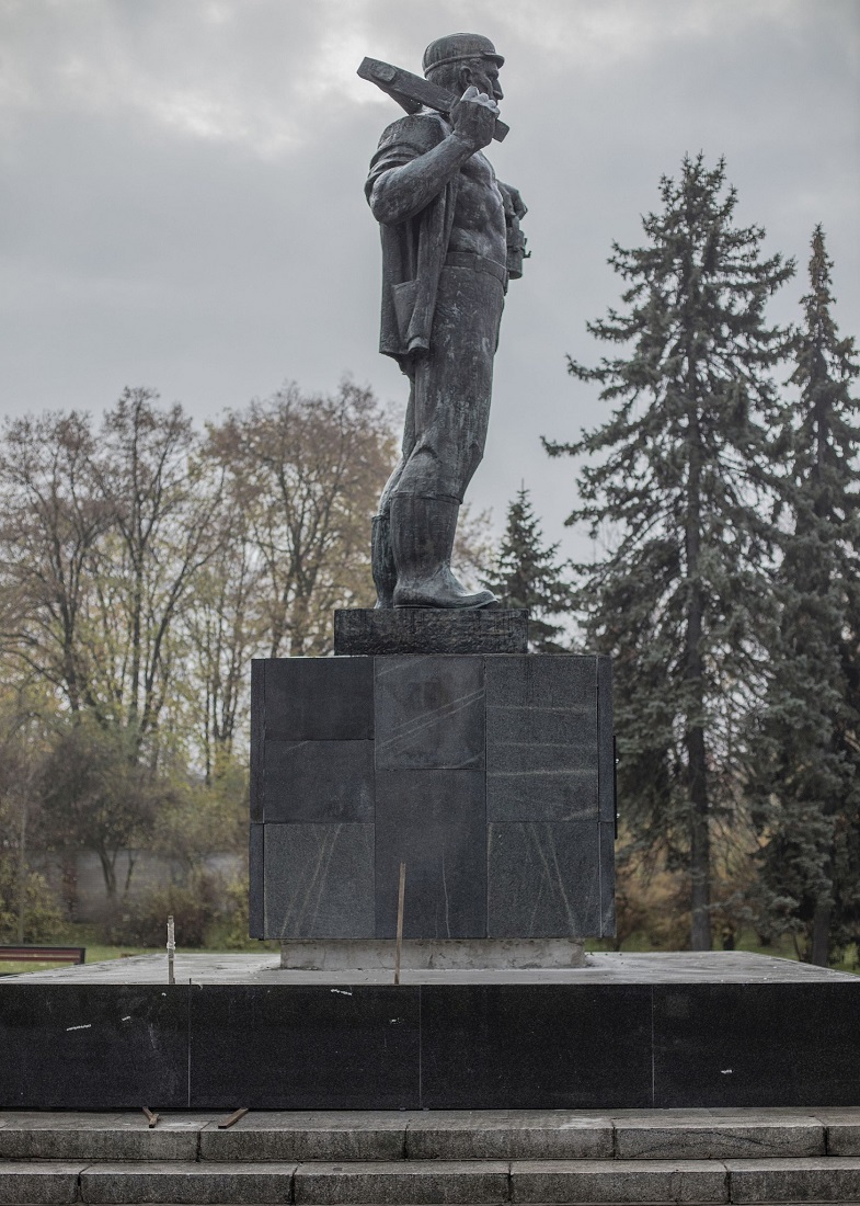 Pomnik Braci Górniczej odnowiony. Dzieło Mariana Koniecznego znów cieszy oczy mieszkańców