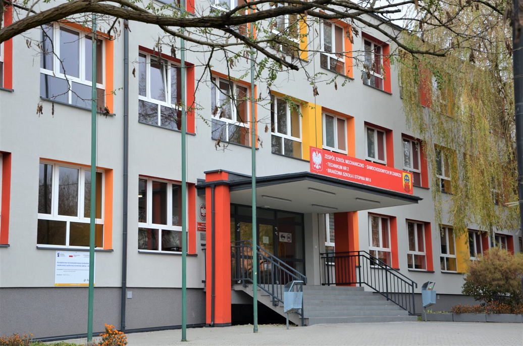 Zespół Szkół Mechaniczno-Samochodowych w Zabrzu zyskał nowe oblicze