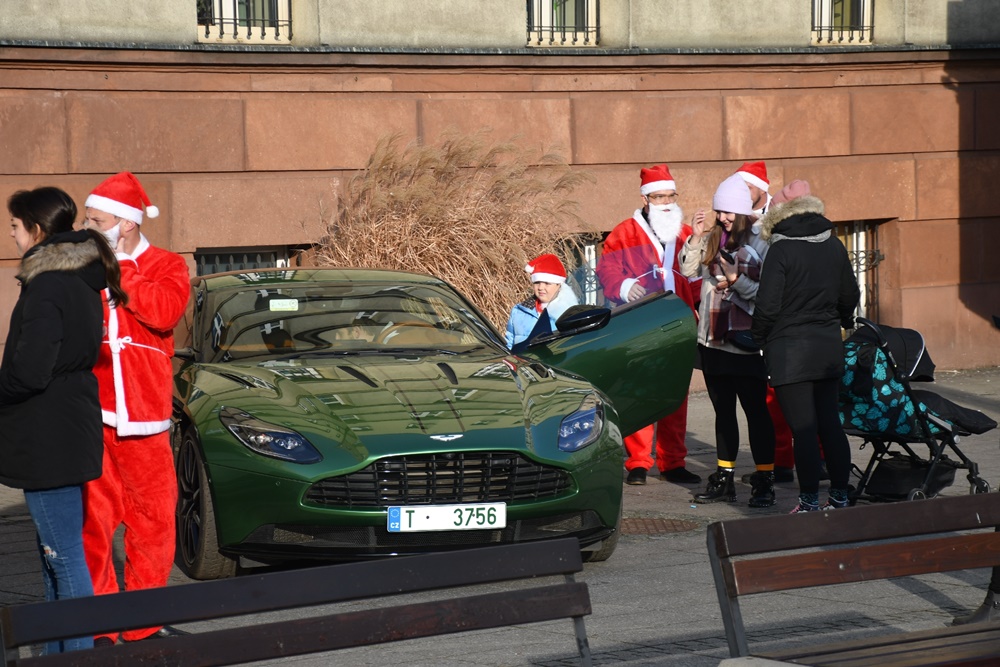 Mikołaj w super bryce 39