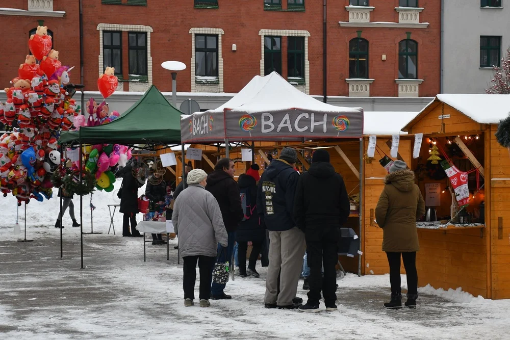 Pierwszy dzień Rudzkiego Kiermaszu Świątecznego 1