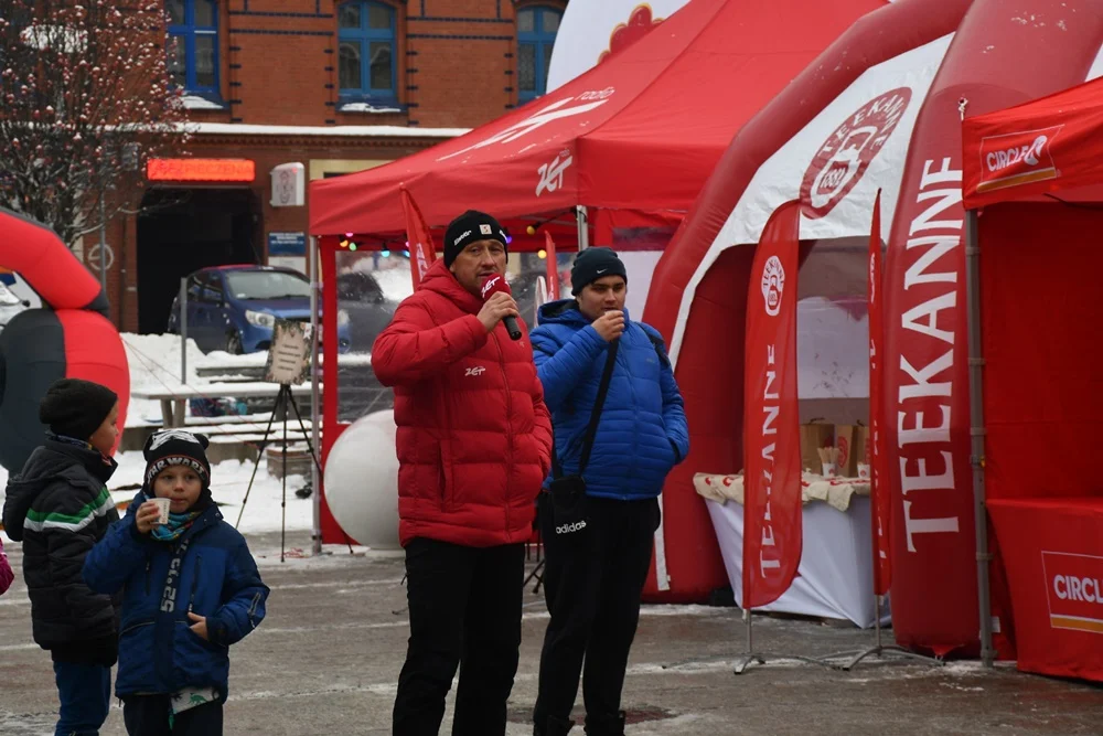 Pierwszy dzień Rudzkiego Kiermaszu Świątecznego 13